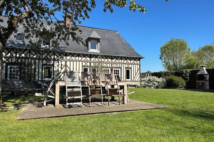 Location de vacances pour 11 personnes, avec jardin à Épreville-en-Lieuvin