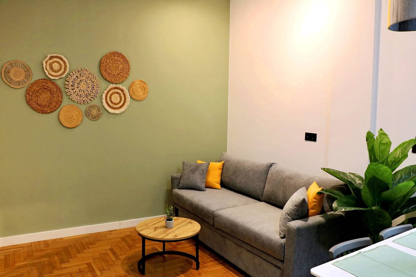 Appartement entier, Appartement de vacances pour 4 personnes avec terrasse in Section centrale d'Athènes, Athènes