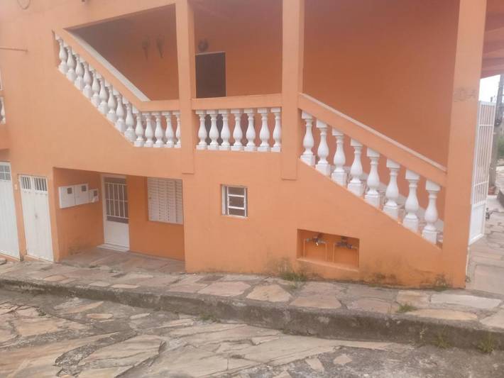 Casas e apartamentos de temporada para 7 pessoas, com terraço e vista, com animais de estimação em São Tomé das Letras