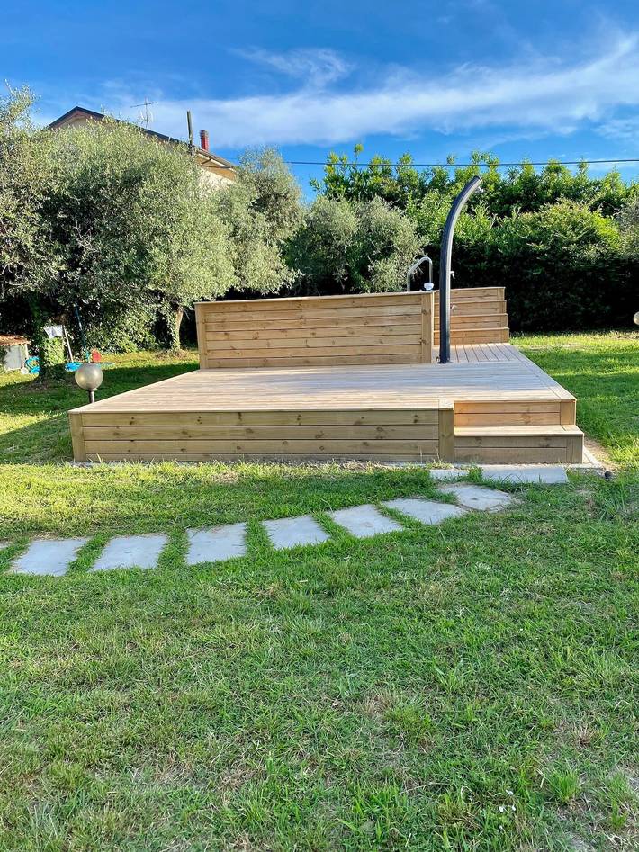 Casa vacanze "Casa Degli Zii Appartamento Guido" con terrazza condivisa, balcone e Wi-Fi in Casano-Dogana-Isola, Luni