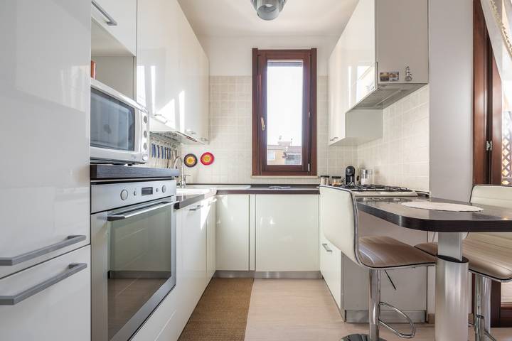 Entire apartment, Casa Claudia – Elegant apartment near the airport in Elmas, Campidano