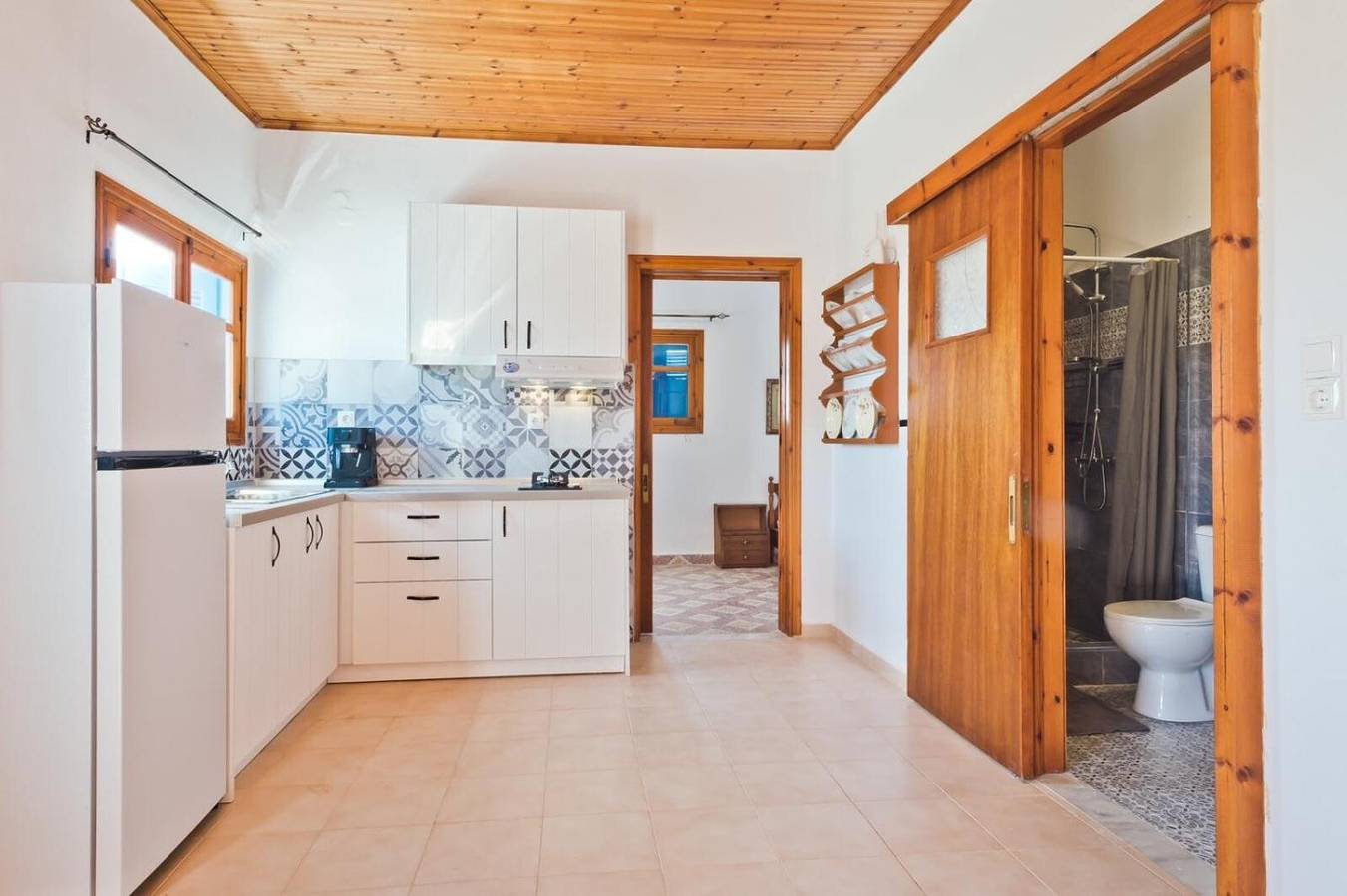 Apartment 'Kouri Traditional House' mit Meerblick, privater Terrasse & Wlan in Karpathos