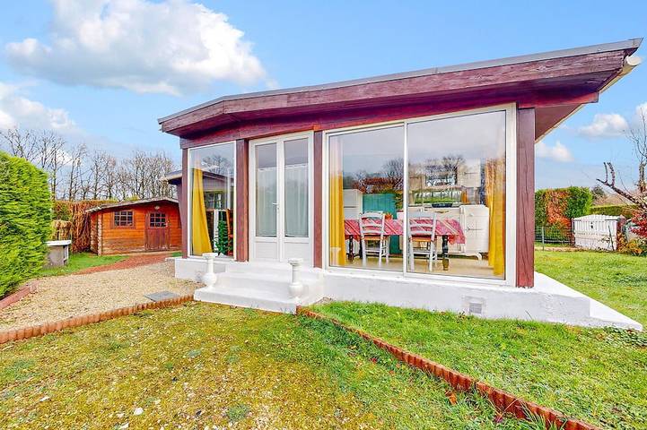 Gîte pour 2 personnes, avec jardin à Égriselles-le-Bocage