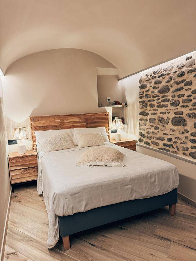 Chambre d’hôte pour 2 personnes, avec terrasse et jacuzzi à Dolceacqua - 2