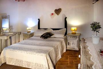 Cottage voor 10 Personen in Ullastret, Lower Empordà, Afbeelding 1