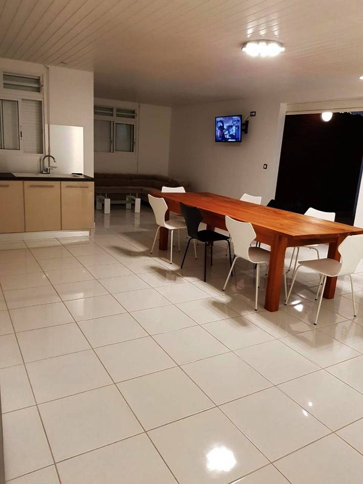 Location de vacances pour 6 personnes, avec jardin et piscine, animaux acceptés dans Marie-Galante - 4
