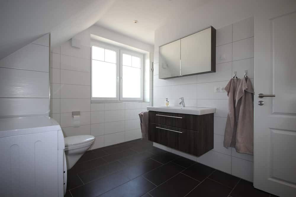 Geheel appartement, Fantastische feel-good-oase op de Elbe, leuke sfeer, gezinsvriendelijk, Wifi in Hamburg-Kirchwerder, Hamburg