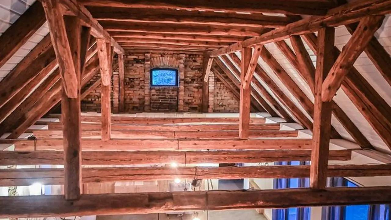 Ganze Ferienwohnung, Ferienwohnung für 12 Personen (300 m²) in Lauta Dorf in Lauta, Lausitzer Seenland