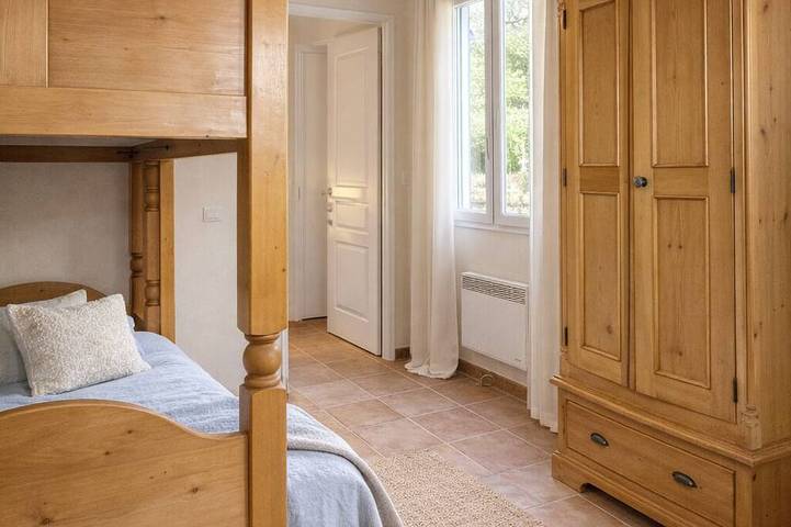 Gîte pour 4 personnes à Saint-Trinit - 3