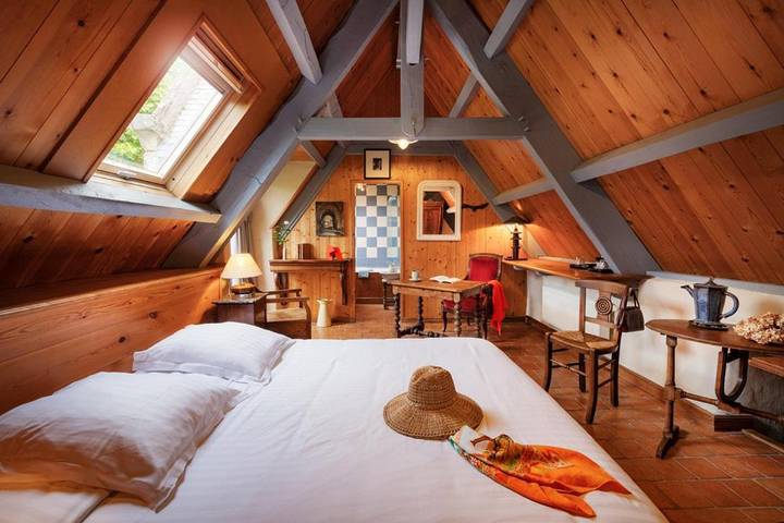 Maison d’hôte pour 2 personnes, avec terrasse ainsi que jardin et vue