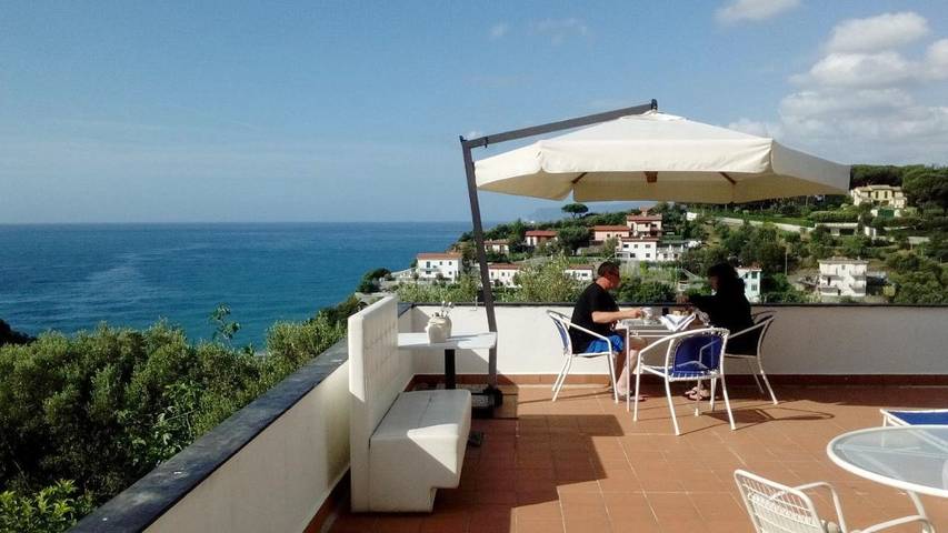 B&b per 3 persone, con Terrazza a Celle Ligure