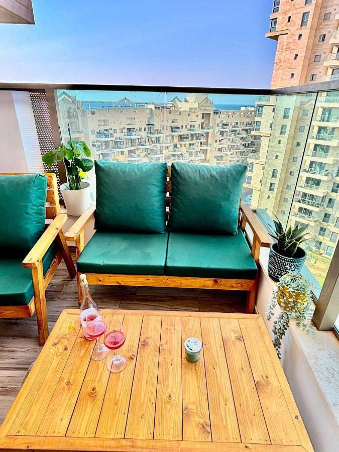 Appart’hôtel pour 5 personnes, avec balcon et vue - 1
