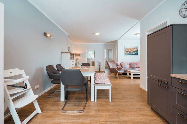 Ferienwohnung für 8 Personen, mit Balkon - 1