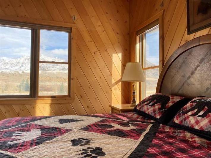 Location de vacances pour 10 personnes, avec jacuzzi et terrasse à Wapiti - 2