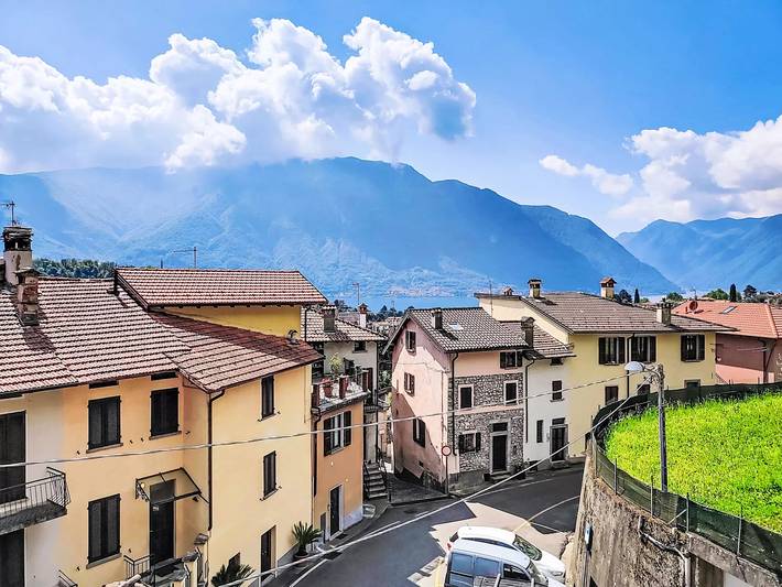 Gîte pour 4 personnes, avec balcon à Lenno