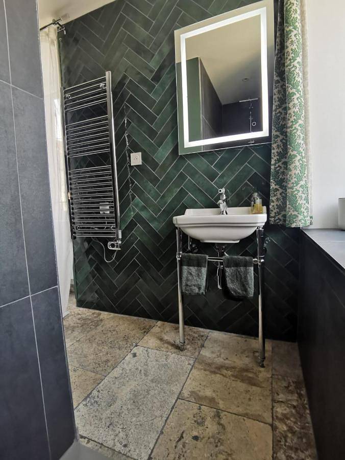 Location de vacances pour 8 personnes, avec jardin dans Saint-Brancher - 4