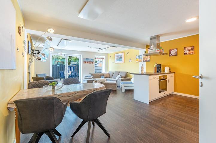 Ferienwohnung für 4 Personen, mit Garten und Pool sowie Sauna, mit Haustier in Horstedt