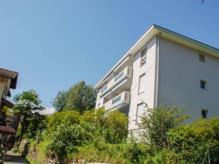 Ferienwohnung für 5 Personen, mit Balkon und Garten in Minusio