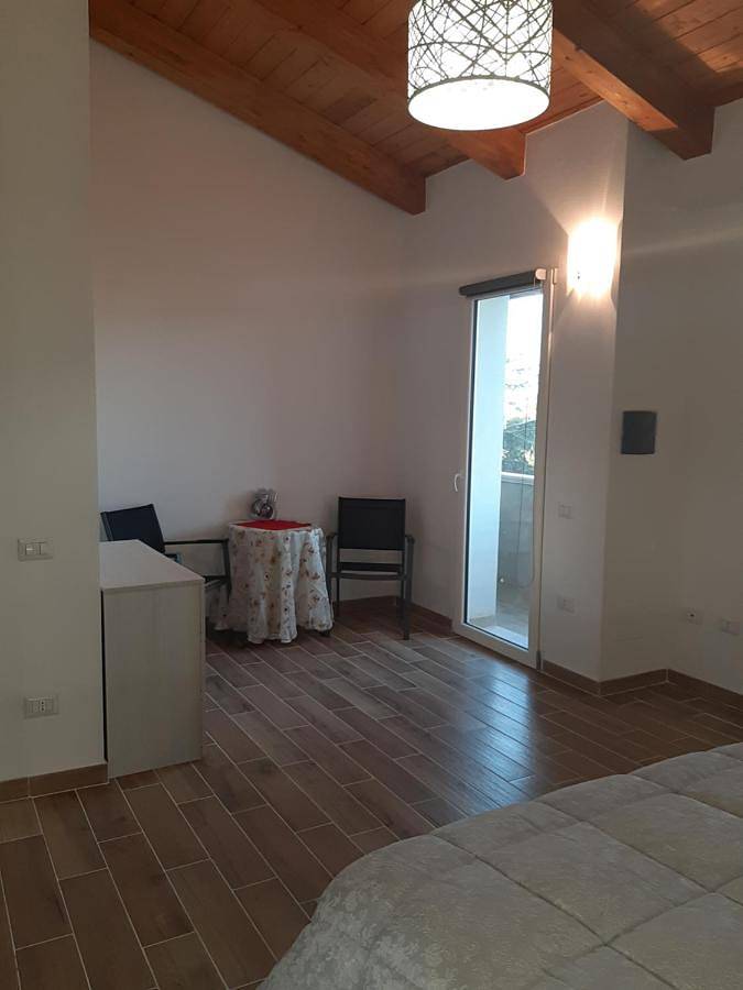 Chambre d’hôte pour 2 personnes, avec balcon à Oristano - 3