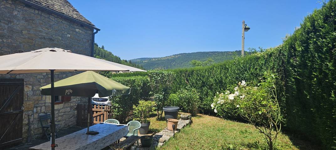 Gîte pour 6 personnes, avec jardin
