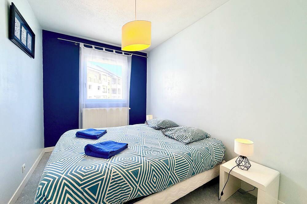 Entire apartment, Comfortable T3 at the foot of the Castle of Chambéry! in Chambéry, Chambéry region