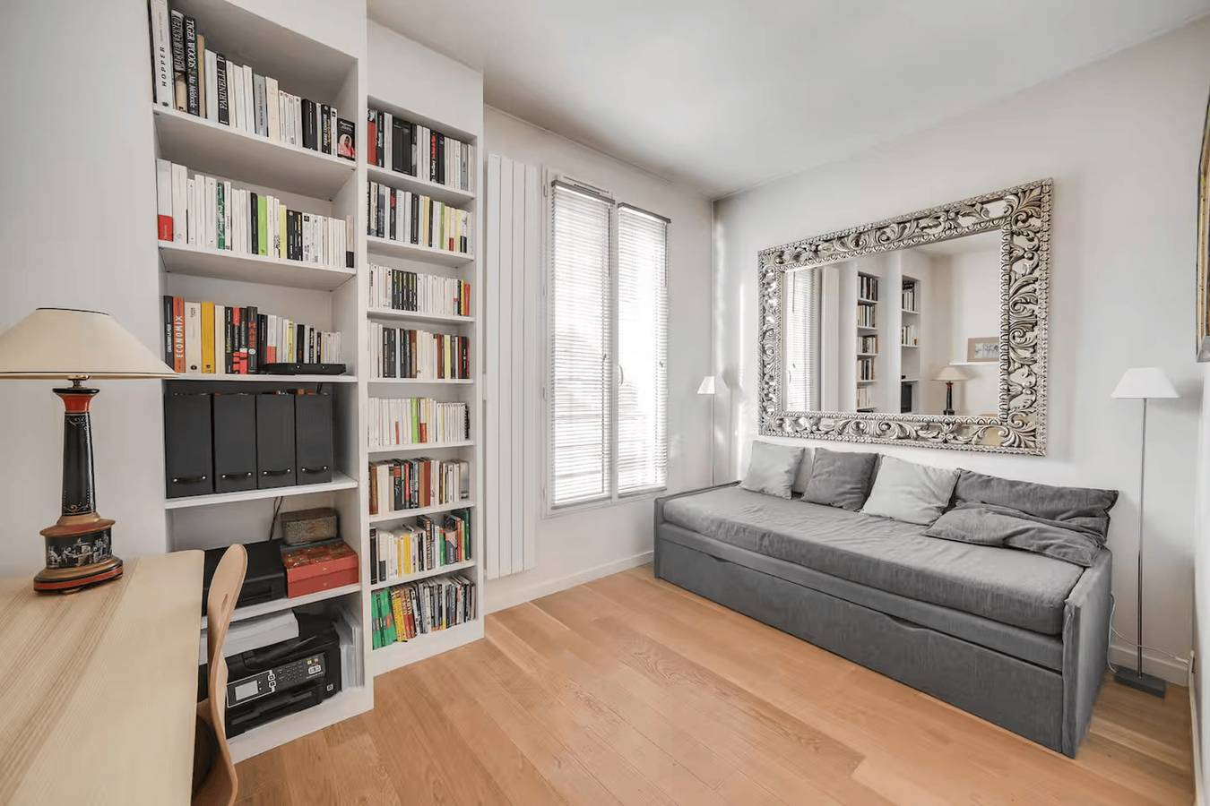 Appartement entier, Bel appartement de 100 m² avec terrasse à St-Cloud in Saint-Cloud, Hauts-de-Seine
