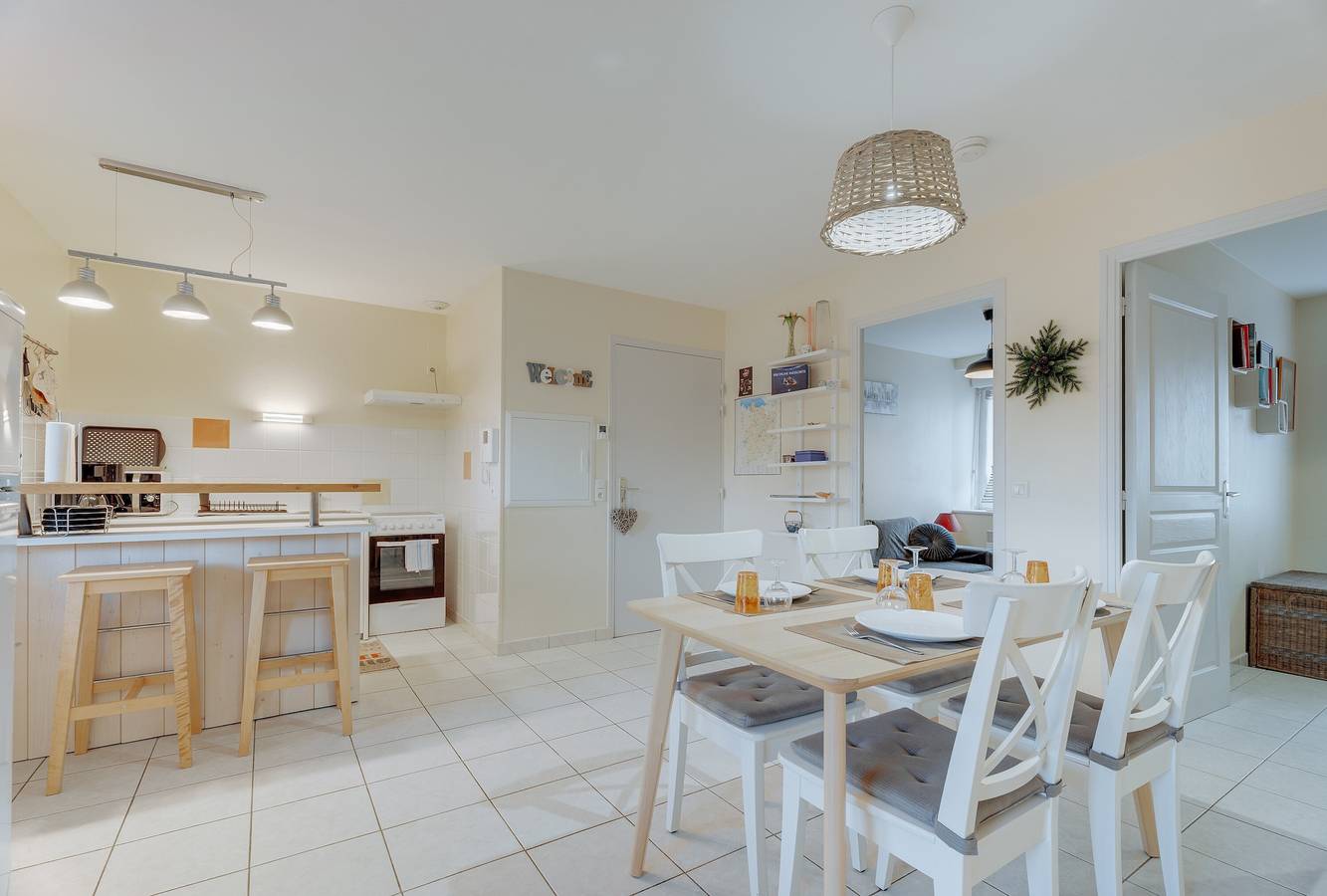 Apartamento entero, Apartamento 'Grain De Sable' con terraza privada y Wi-Fi in Saint-Benoît-des-Ondes, Bahía del Monte Saint-Michel