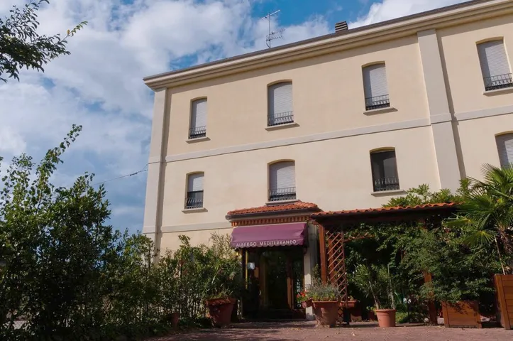 Hotel para 2 personas, con jardín - 1