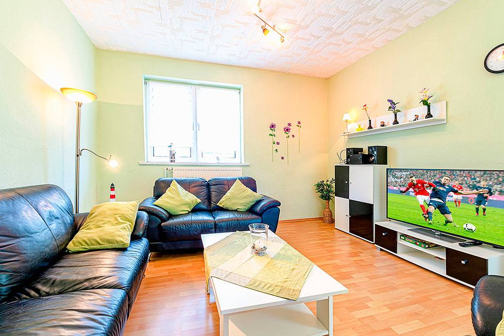 Ganze Ferienwohnung, D 120.021 - Haus im Wald - Fewo Gini in Ostseebad Glowe, Glowe