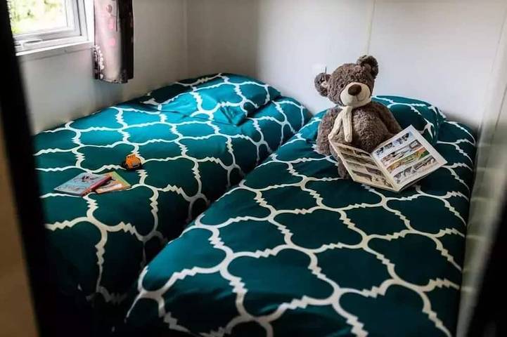 Mobil home pour 4 personnes, avec terrasse, animaux acceptés à Crêches-sur-Saône - 2