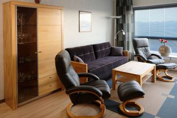 Ferienhaus für 3 Personen, mit Balkon und Sauna sowie Pool und Seeblick in Elbe-Weser