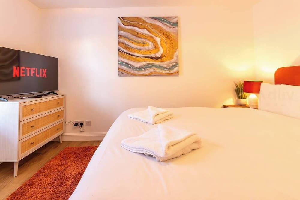 Dreamland Cottage, Margate, sleeps 6 by Adliv in Botany Bay, Kent