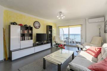 Apartment for 6 People in Las Calas, Torrevieja, Photo 1