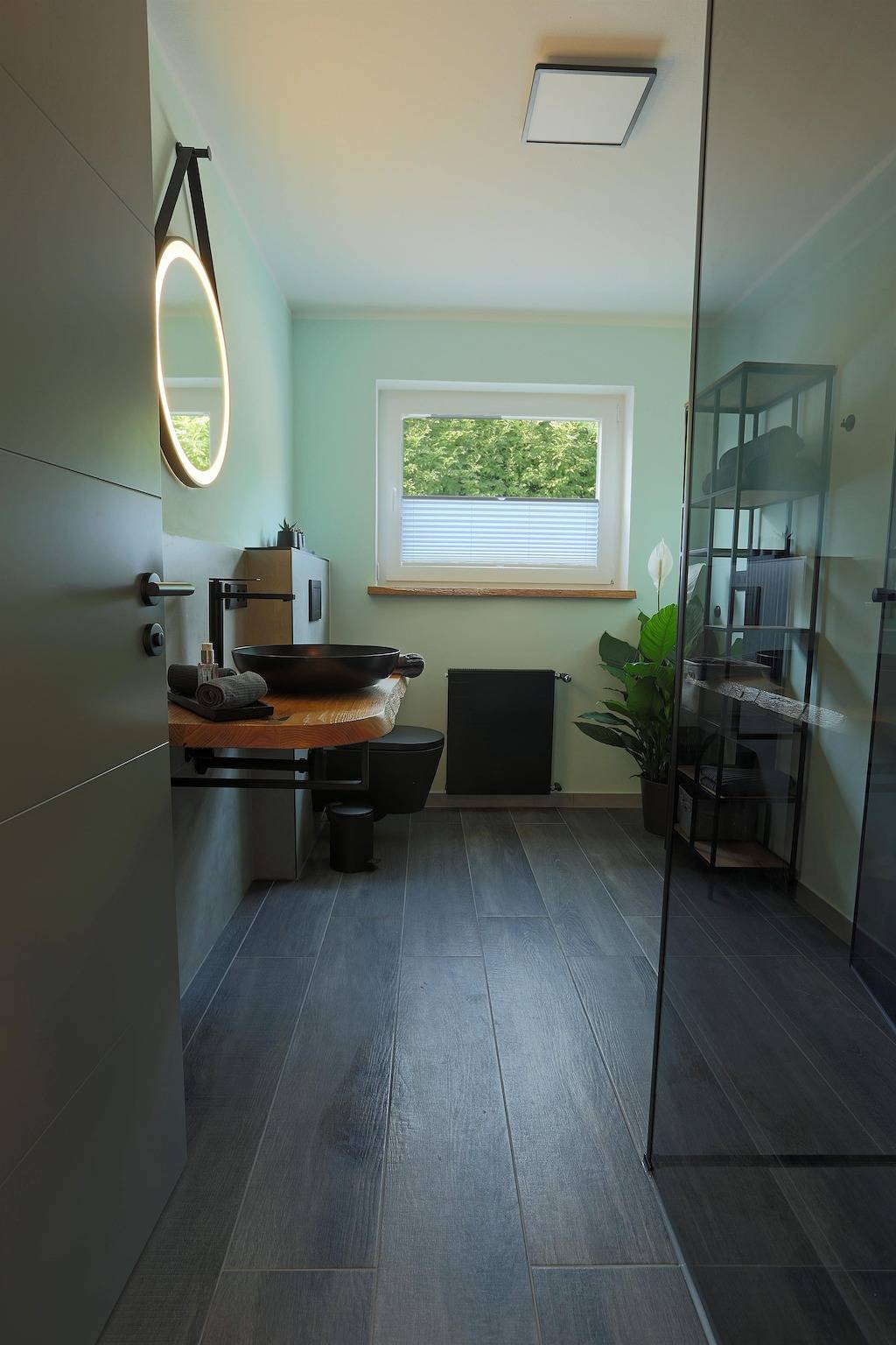 Ganze Ferienwohnung, Ferienwohnung mit Terrasse in Niederfell, Osteifel