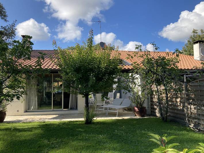 Gîte pour 6 personnes, avec jardin et terrasse en Gironde - 3