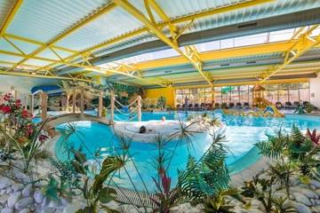 Camping pour 8 Personnes dans Château-d'Olonne, Les Sables-d'Olonne, Photo 1