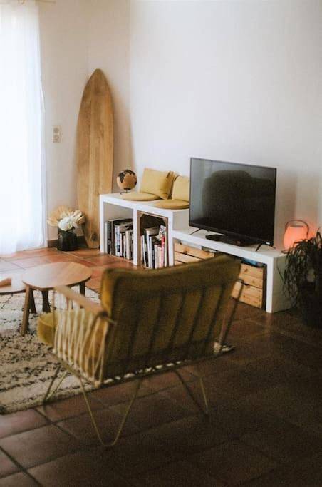 Three-Bedroom House in Cannes La Bocca, Cannes