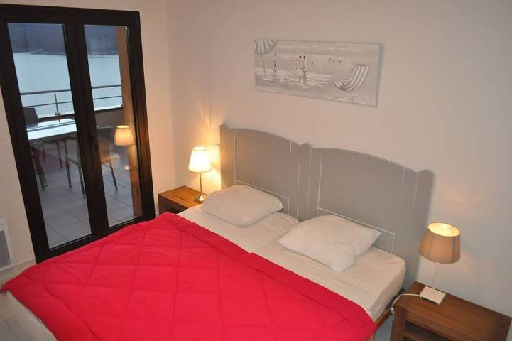 Gîte pour 10 personnes, avec balcon et piscine à Chorges - 4