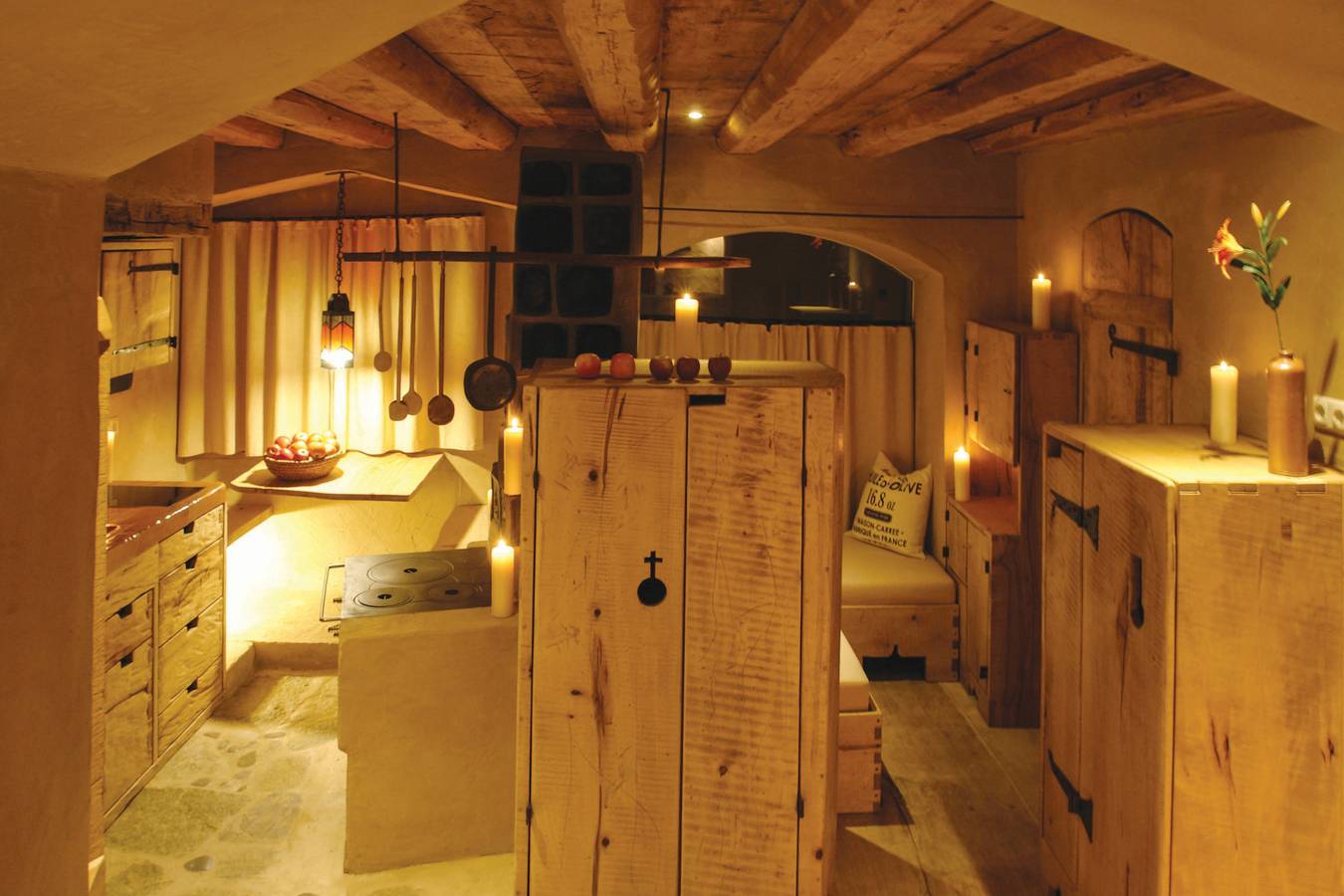 Ganze Ferienwohnung, Freiherrnstubn im Turm zu Schloss Schedling in Trostberg, Landkreis Traunstein