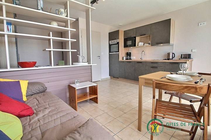 Gîte pour 2 personnes, avec jardin à Larmor-Plage - 3
