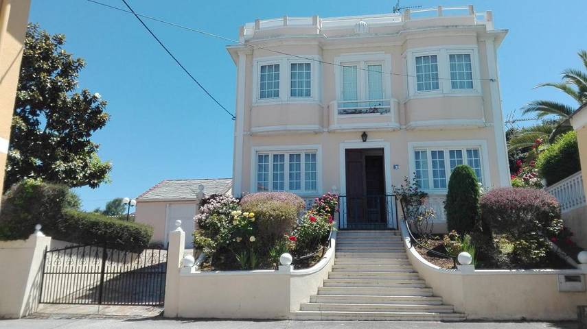 Casa de vacaciones para 9 personas, con vistas y jardín - 1