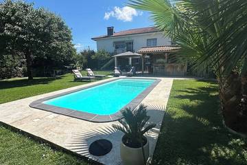 Location de vacances pour 6 personnes, avec jardin à Bergerac