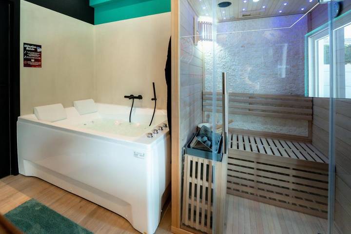Gîte pour 6 personnes, avec Jacuzzi et Terrasse ainsi que Jardin et Sauna à Ottignies-Louvain-la-Neuve - 3