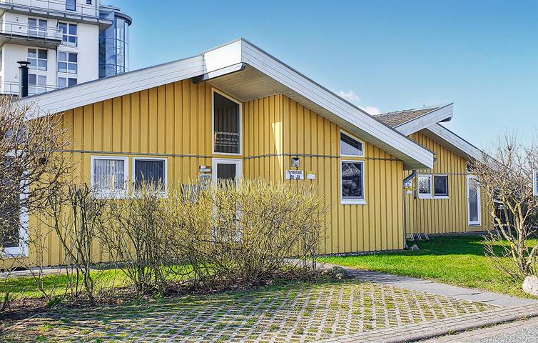 Ferienhaus für 4 Personen, mit Terrasse und Whirlpool sowie Garten und Sauna in Rechlin - 3