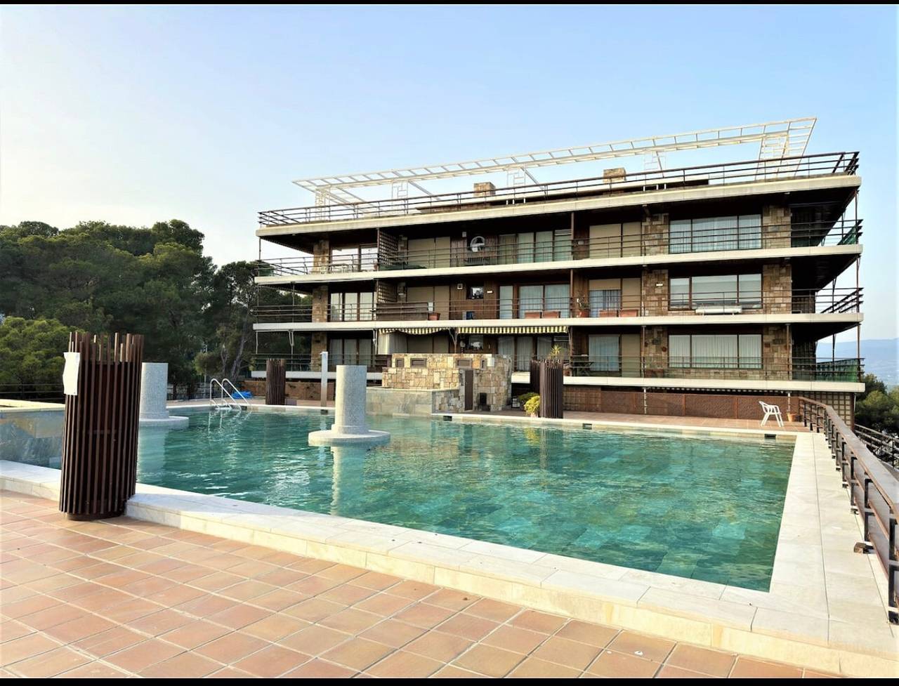 Ganze Wohnung, Ferienwohnung 'Eden Mar Calonge Girona' mit Meerblick, Gemeinschaftspool und Klimaanlage in Torre Valentina, Calonge