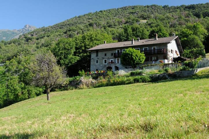 Appartement de vacances pour 2 personnes, avec vue ainsi que jardin et terrasse