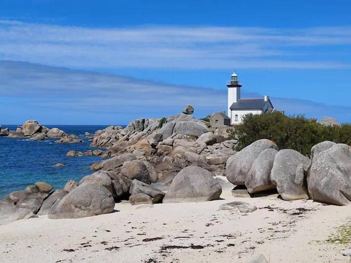 Location de vacances pour 8 personnes, avec vue ainsi que terrasse et jardin dans Plage Kerurus Plouneour Trez - 4