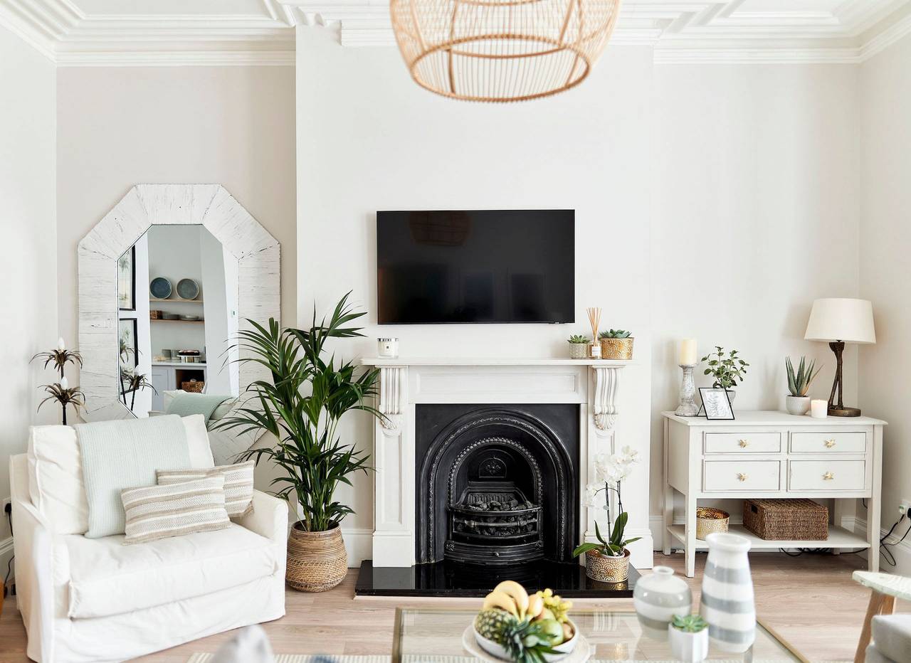 Entire apartment, The Sanctuary in Bournemouth, South West England