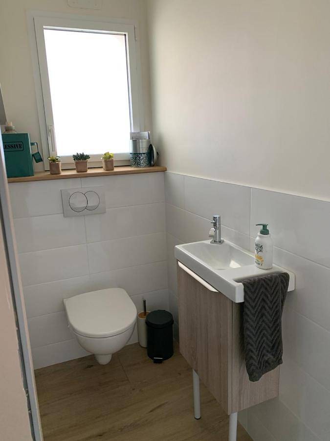 Location de vacances pour 7 personnes, avec Balcon et Terrasse ainsi que Jardin et Vue dans Plage du Phare (La Tranche-sur-Mer) - 4