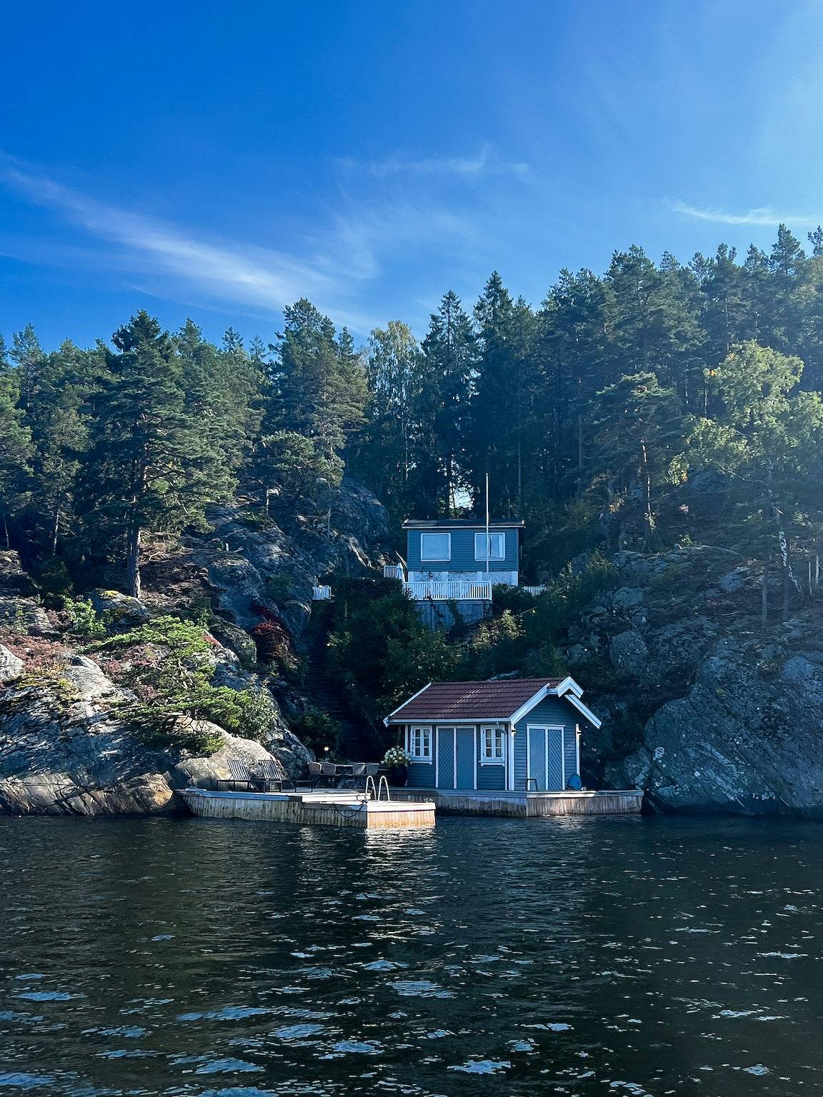 Charmante Hütte am Meer in Fluer bei Kragerø in Kragerø